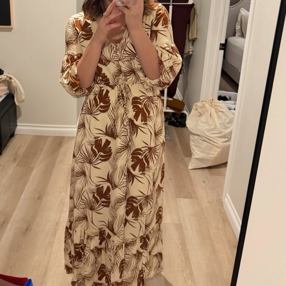 Tropical Leaf Print Maxi Dress